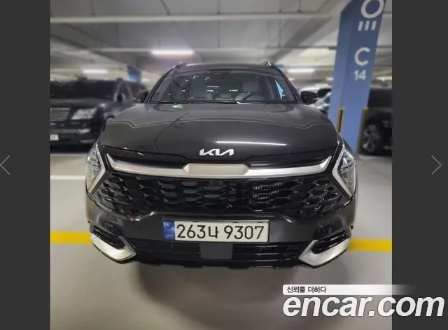 Kia Sportage 2023 — photo 1