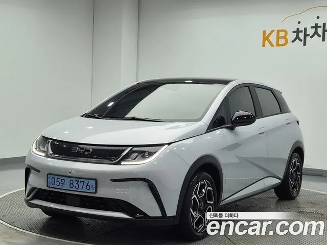 BYD Dolphin 2026 — photo 1