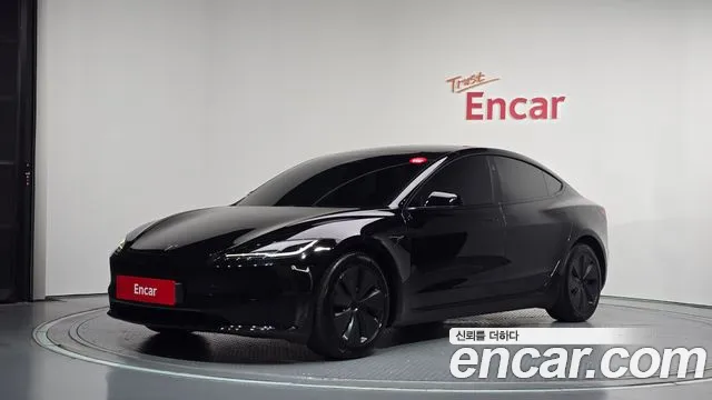 Tesla Model 3 2025 — photo 1