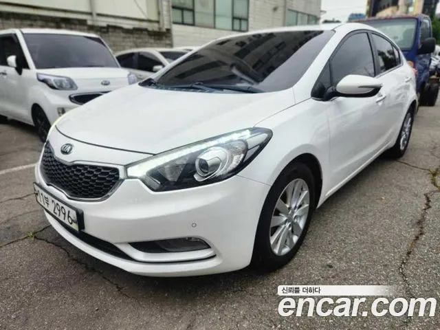 Kia K3 2015 — photo 1