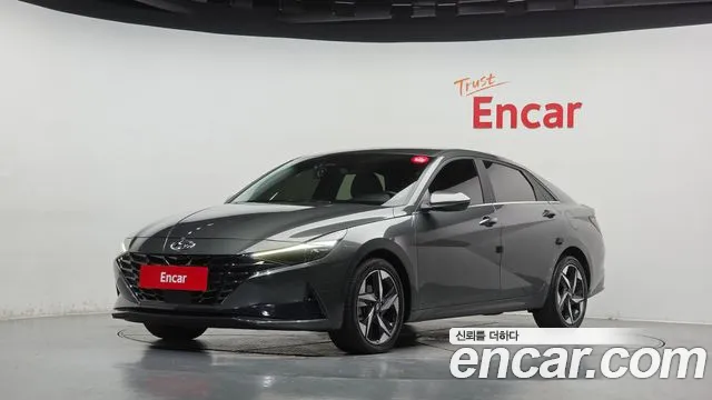 Hyundai AVANTE 2021 — photo 1