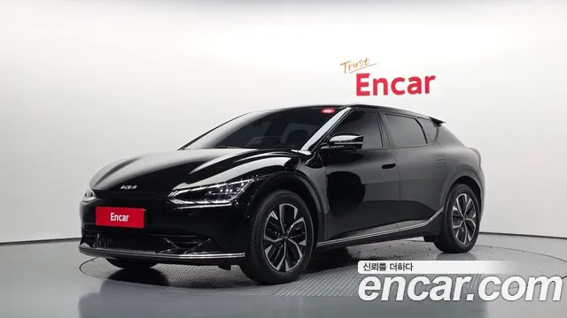 Kia EV6 2023 — photo 1