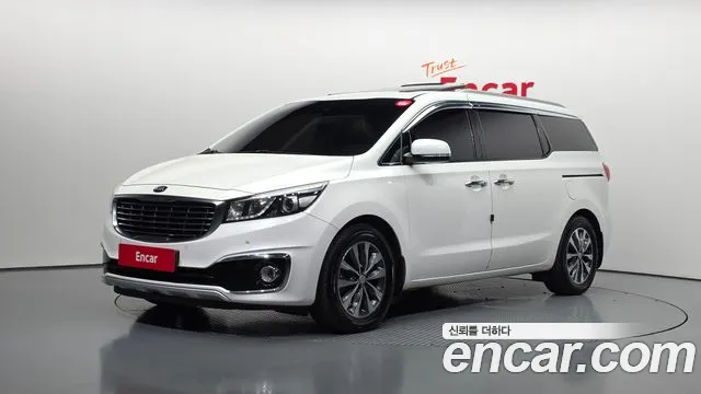 Kia Canival 2016 — photo 1