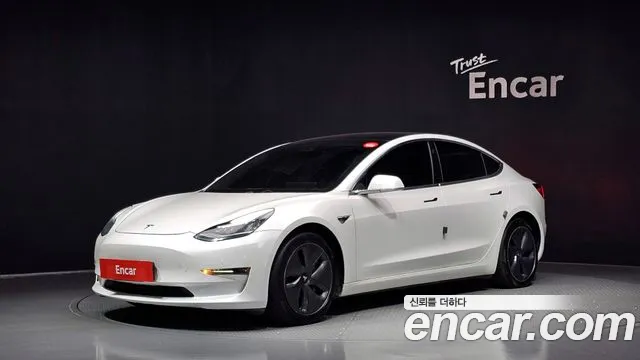 Tesla Model 3 2020 — photo 1