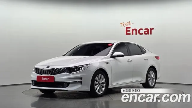 Kia K5 2016 — photo 1
