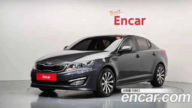 Kia K5 2011 — photo 1