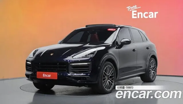 Porsche Cayenne 2019 — photo 1