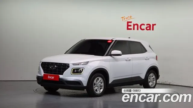 Hyundai Venue 2020 — photo 1