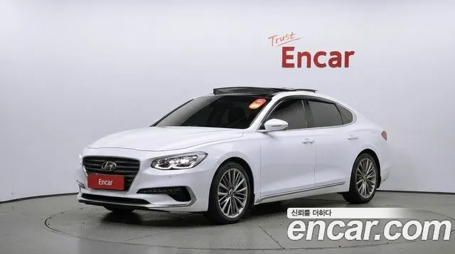 Hyundai Grandeur 2017 — photo 1