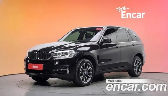 BMW X5 2018 — photo 1