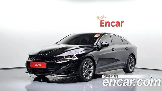 Kia K5 2023 — photo 1