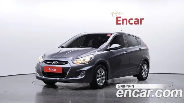 Hyundai Accent 2016 — photo 1