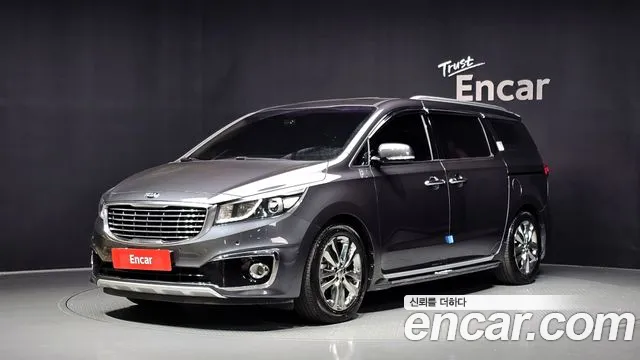 Kia Canival 2016 — photo 1