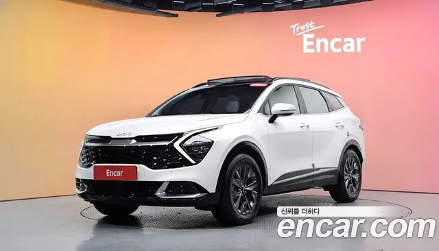Kia Sportage 2023 — photo 1