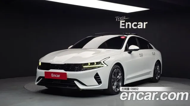 Kia K5 2022 — photo 1