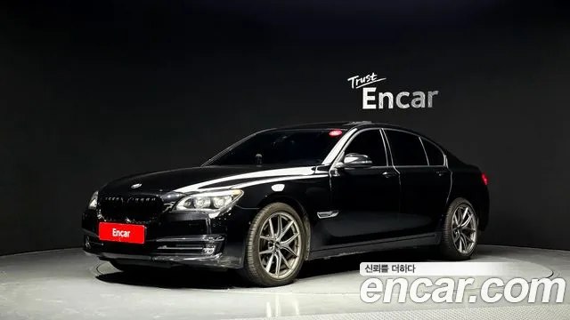 BMW 7-Series 2015 — photo 1