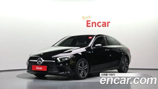 Mercedes-Benz A-Class 2021 — photo 1