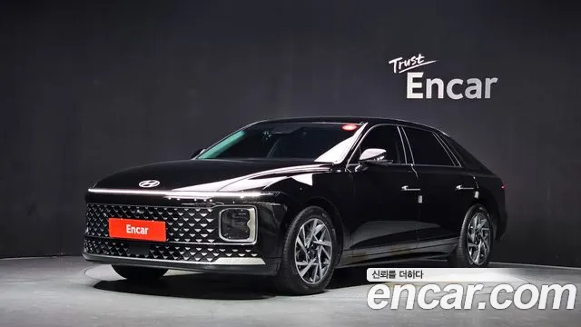 Hyundai Grandeur 2023 — photo 1