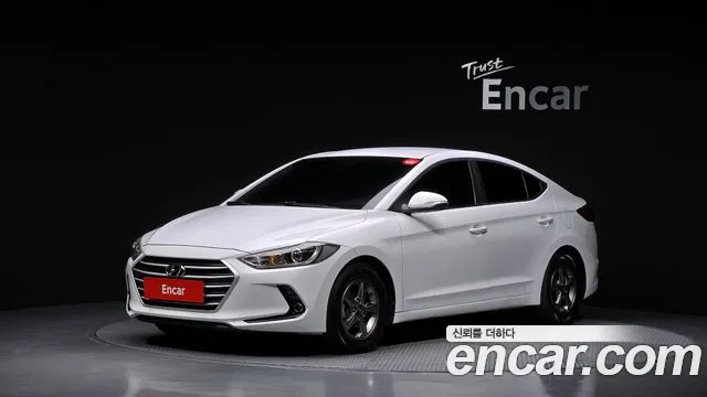 Hyundai AVANTE 2017 — photo 1