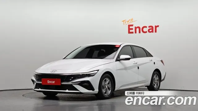 Hyundai AVANTE 2024 — photo 1