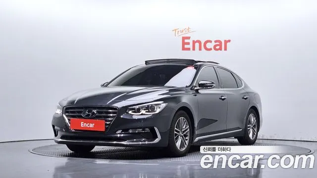 Hyundai Grandeur 2018 — photo 1