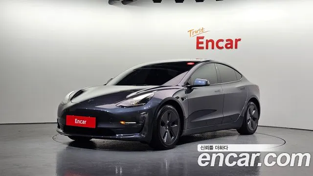 Tesla Model 3 2022 — photo 1