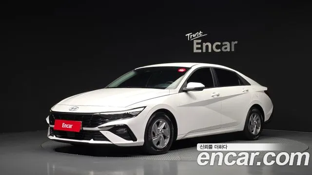 Hyundai AVANTE 2024 — photo 1