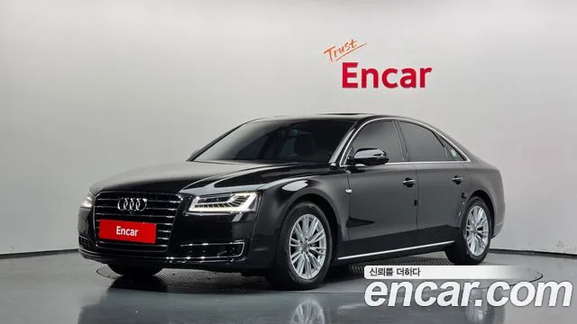 Audi A8 2015 — photo 1