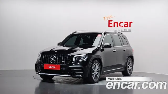 Mercedes-Benz GLB-Class 2021 — photo 1