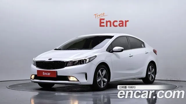 Kia K3 2018 — photo 1
