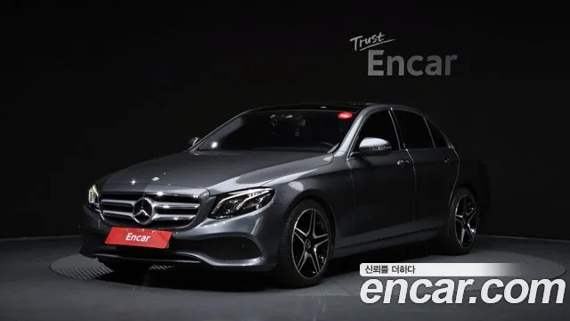 Mercedes-Benz E-Class 2017 — photo 1
