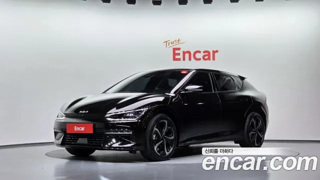 Kia EV6 2022 — photo 1