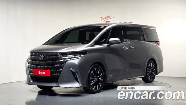 Toyota Alphard 2025 — photo 1