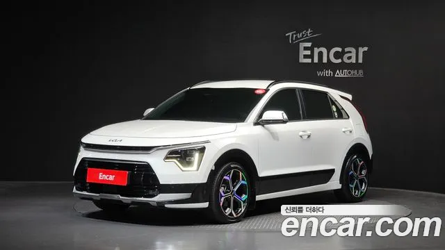 Kia Niro 2022 — photo 1
