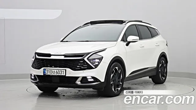 Kia Sportage 2023 — photo 1