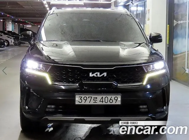 Kia Sorento 2023 — photo 1