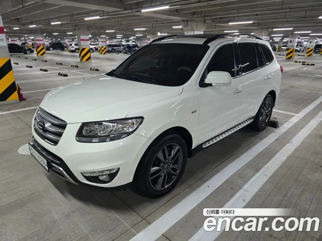 Hyundai Santafe 2012 — photo 1