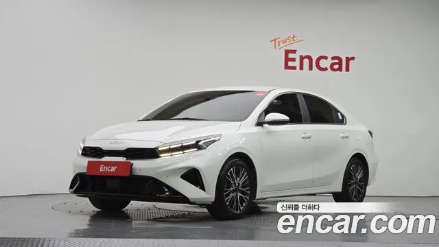 Kia K3 2022 — photo 1