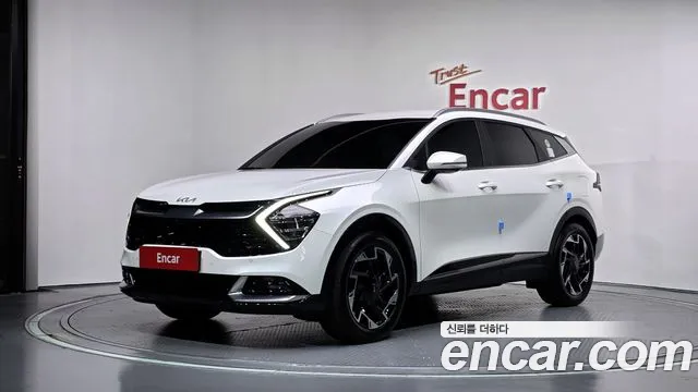 Kia Sportage 2023 — photo 1