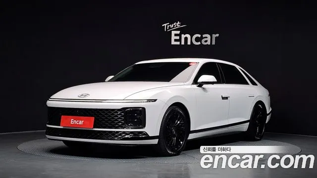 Hyundai Grandeur 2023 — photo 1