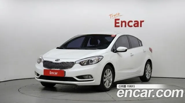 Kia K3 2013 — photo 1