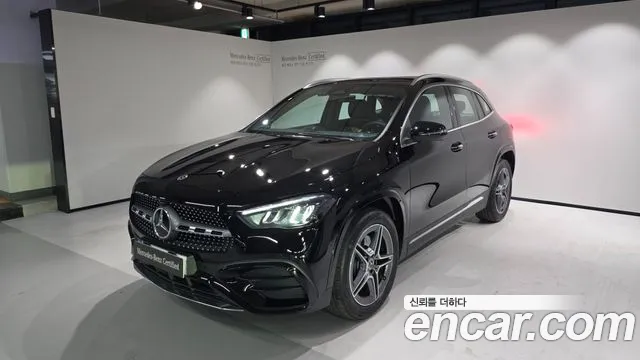 Mercedes-Benz GLA-Class 2026 — photo 1