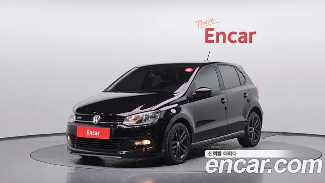 Volkswagen Polo 2016 — photo 1