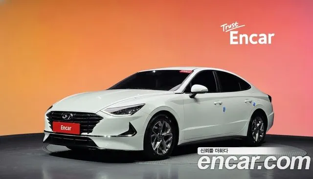 Hyundai Sonata 2022 — photo 1