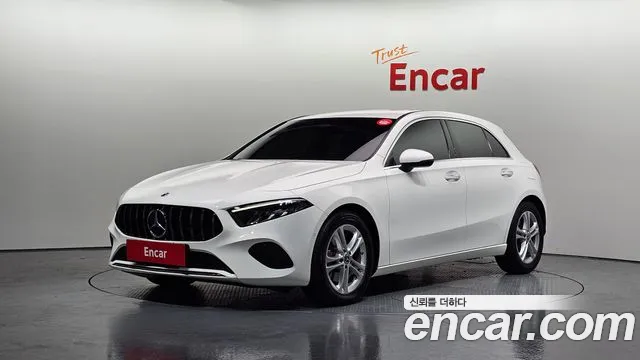 Mercedes-Benz A-Class 2024 — photo 1