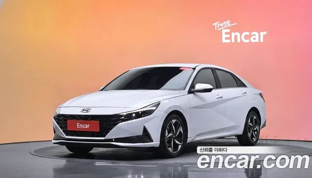 Hyundai AVANTE 2021 — photo 1