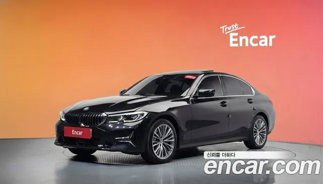 BMW 3-Series 2019 — photo 1