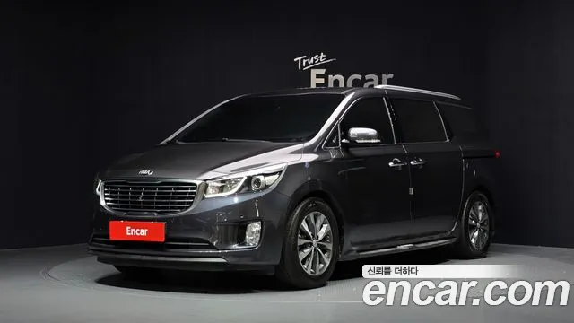 Kia Canival 2018 — photo 1