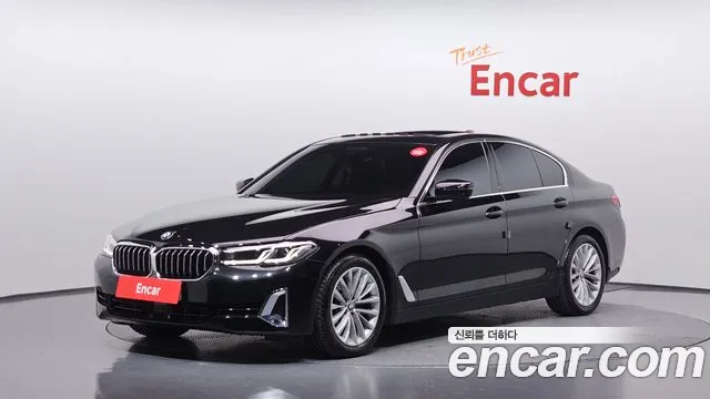 BMW 5-Series 2021 — photo 1