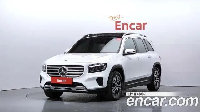 Mercedes-Benz GLB-Class 2024 — photo 1